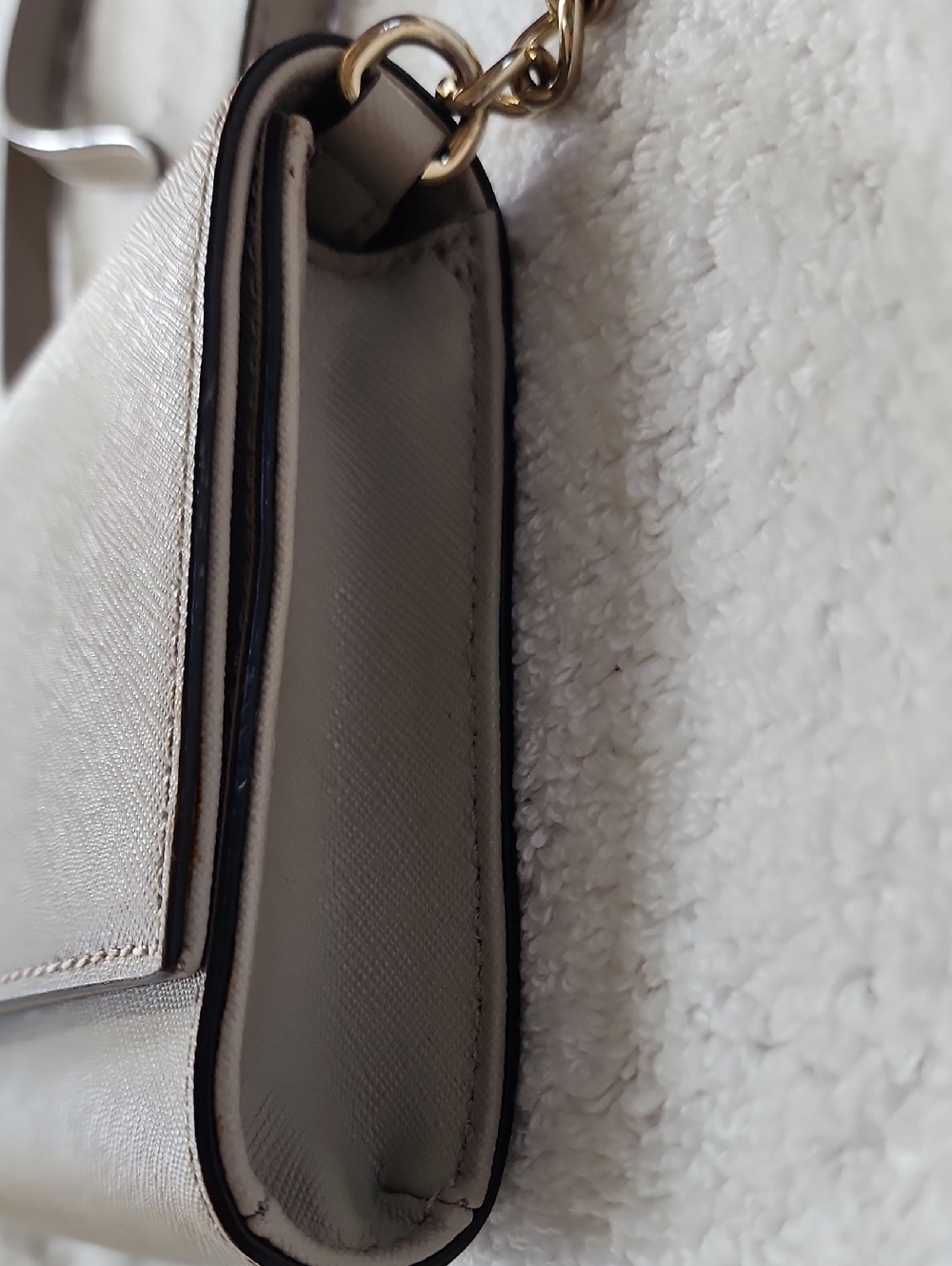 kate spade Women's Taupe Pebbled Crossbody Bag Preowned - Picture 3 of 12
